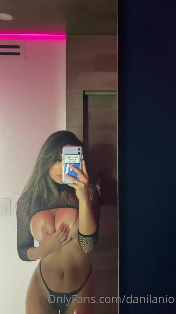 Danilanio – Sexy with erotic body