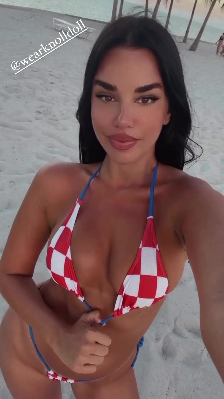 Ivana Knoll – Hot croatia model sexy in new video!!