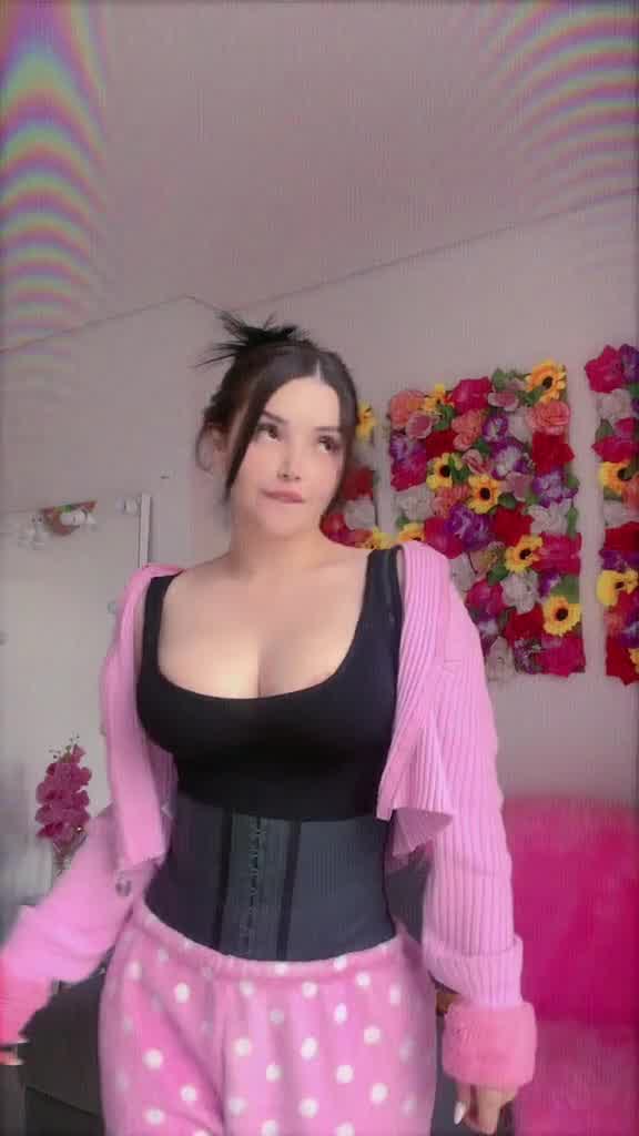 Sofia Brano!! Sexy on bedroom