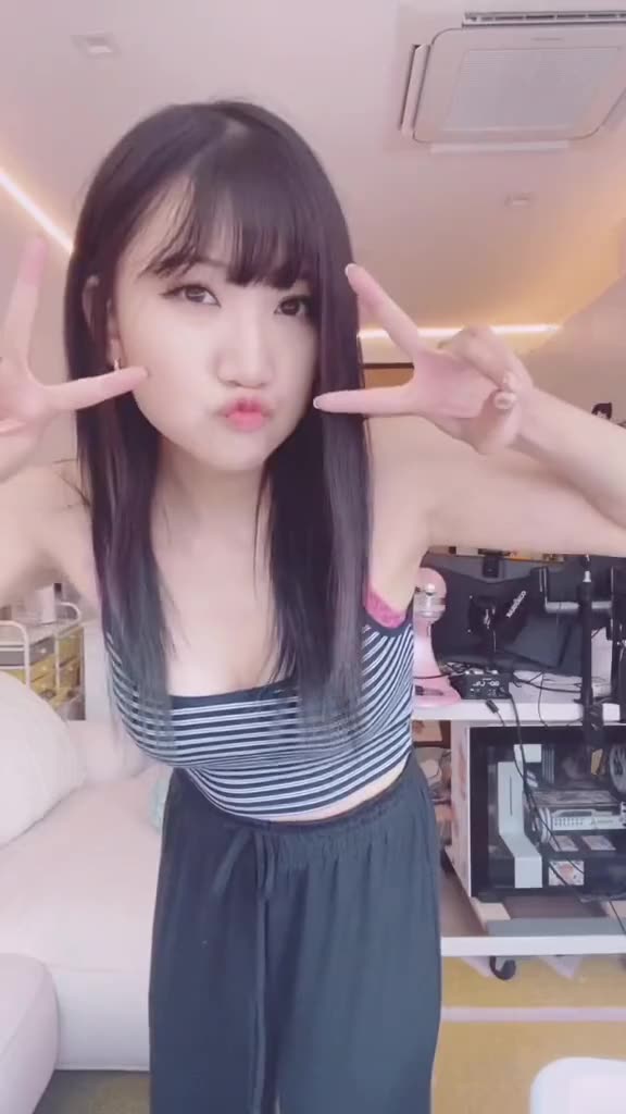 Aria Saki so beauty…