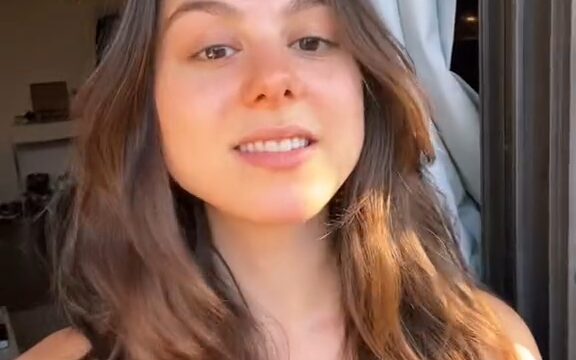 Kira Kosarin – hot new video !!!
