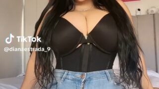 DianaEstrada – Hot new video sexy !!!