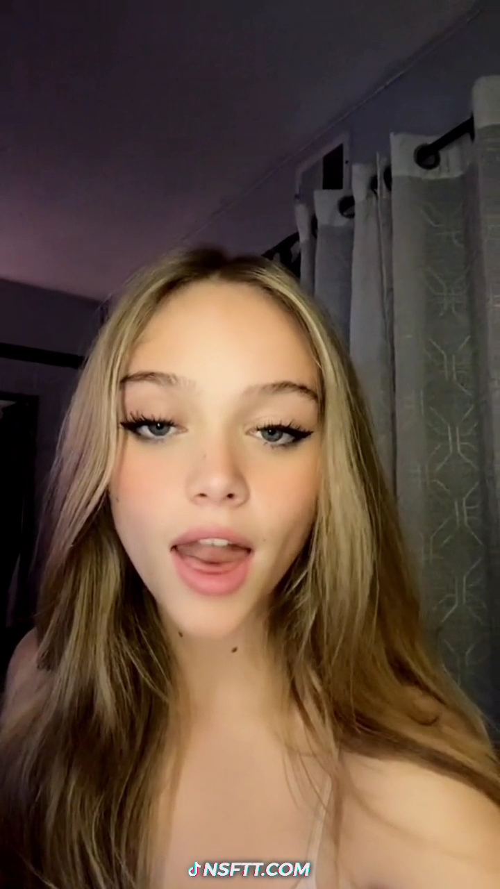 Kyla Dodds Leaked Video Nude Show in Bed