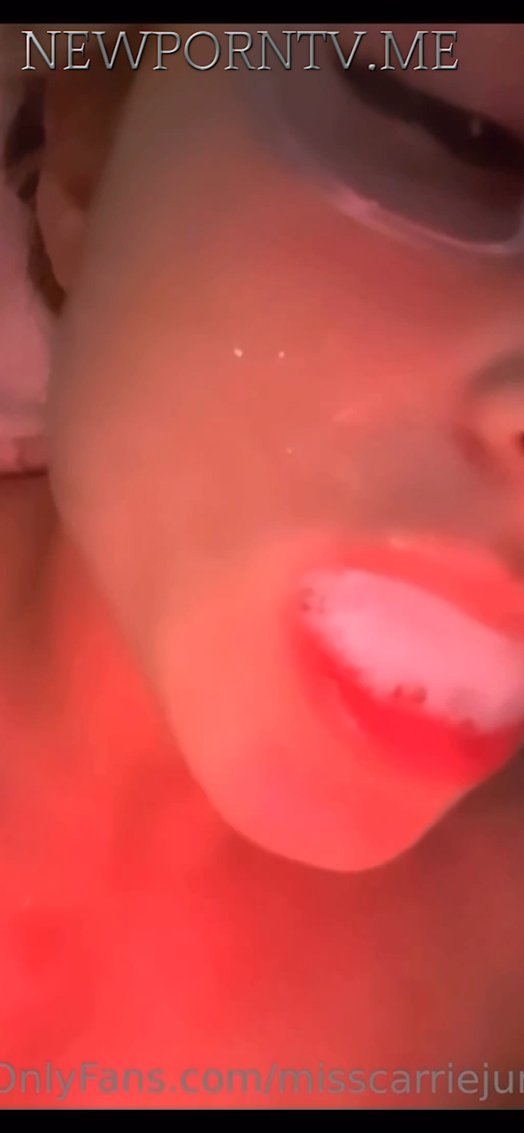 misscarriejune  onlyfans leak sextape – Cumshot in mouth- hot !!!