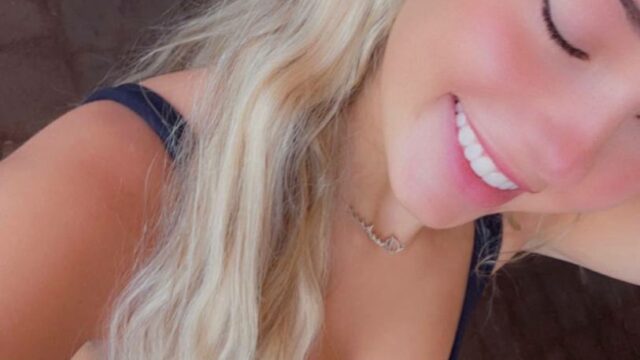 Breckie Hill hot nude show boobs so lewd – onlyfans leaks